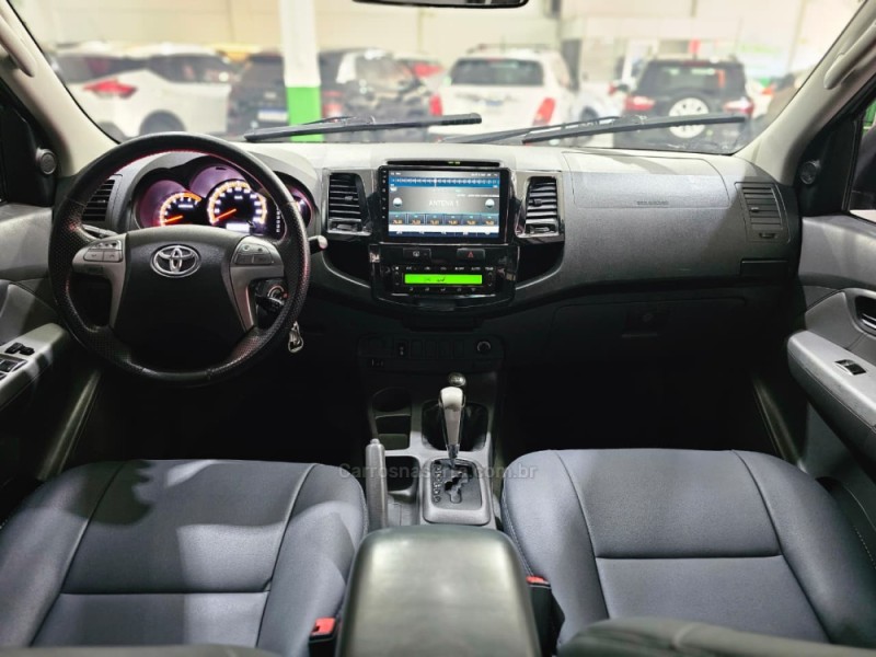 HILUX 2.7 SRV 4X4 CD 16V FLEX 4P AUTOMÁTICO - 2012 - SAPUCAIA DO SUL