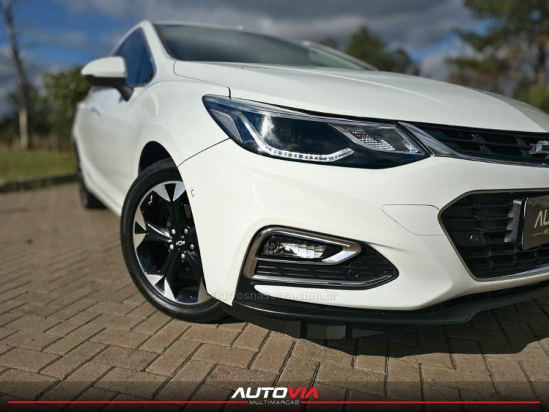 CRUZE 1.4 TURBO LTZ II SPORT HATCH 16V FLEX 4P AUTOMÁTICO - 2017 - SAPIRANGA