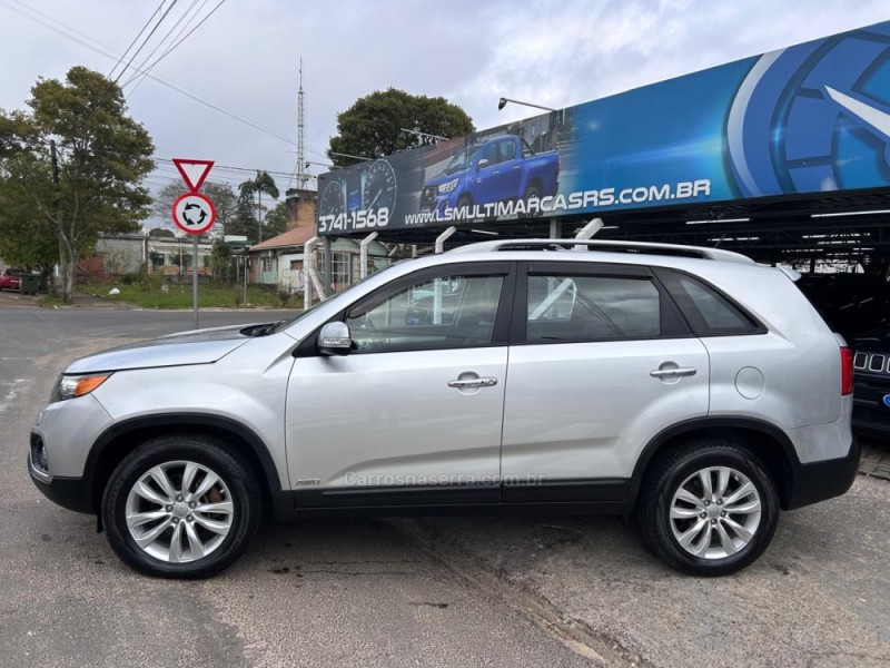 SORENTO 3.5 S.670 V6 4X4 24V GASOLINA 4P AUTOMÁTICO - 2012 - VENâNCIO AIRES