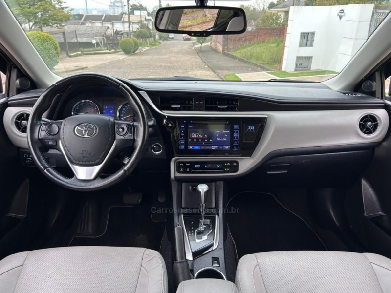 COROLLA 1.8 XEI 16V FLEX 4P AUTOMÁTICO - 2018 - VENâNCIO AIRES