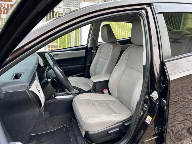COROLLA 1.8 XEI 16V FLEX 4P AUTOMÁTICO - 2018 - VENâNCIO AIRES