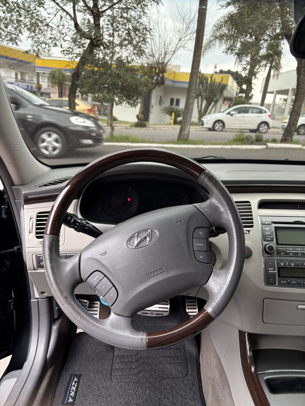 AZERA 3.3 MPFI GLS SEDAN V6 24V GASOLINA 4P AUTOMÁTICO - 2009 - FARROUPILHA