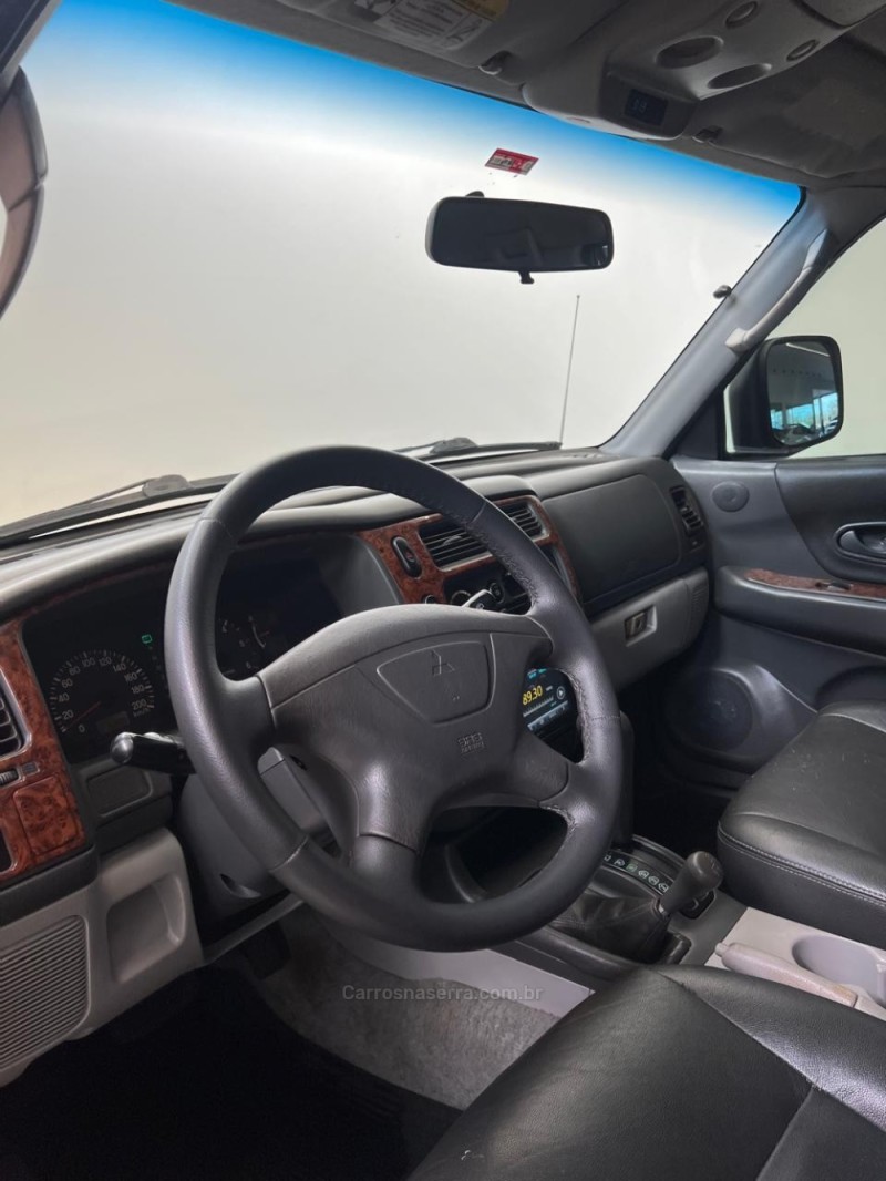 PAJERO SPORT 2.8 HPE 4X4 8V TURBO INTERCOOLER DIESEL 4P AUTOMÁTICO - 2002 - NOVO HAMBURGO