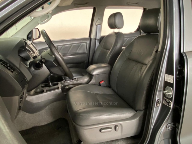 HILUX 3.0 SRV 4X4 CD 16V TURBO INTERCOOLER DIESEL 4P AUTOMÁTICO - 2012 - LAJEADO