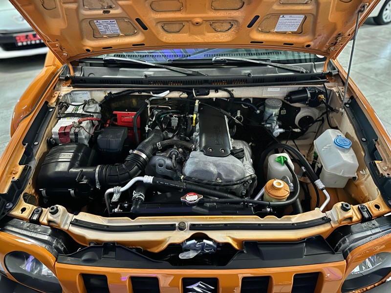 JIMNY 1.3 4SPORT 4X4 16V GASOLINA 2P MANUAL - 2014 - CAXIAS DO SUL