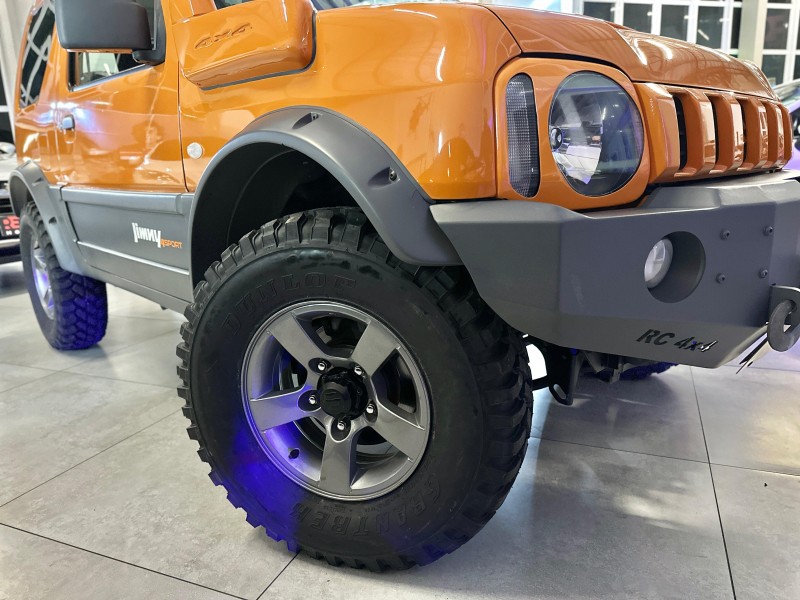 JIMNY 1.3 4SPORT 4X4 16V GASOLINA 2P MANUAL - 2014 - CAXIAS DO SUL