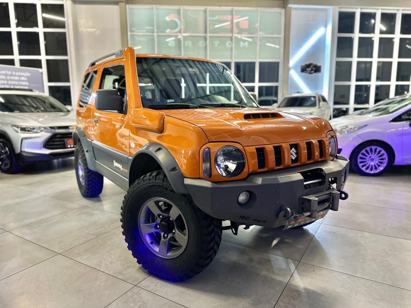 JIMNY 1.3 4SPORT 4X4 16V GASOLINA 2P MANUAL - 2014 - CAXIAS DO SUL