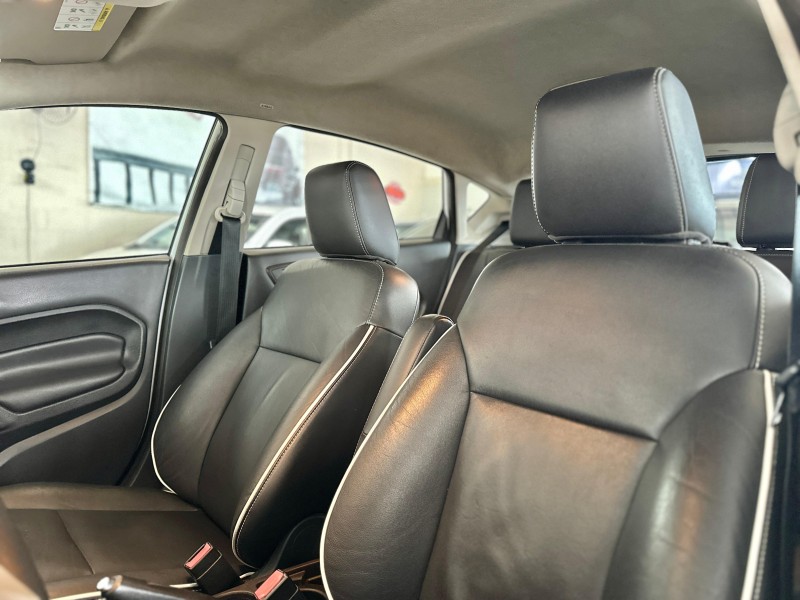 FIESTA 1.6 SE HATCH PLUS 16V FLEX 4P MANUAL - 2012 - CAXIAS DO SUL