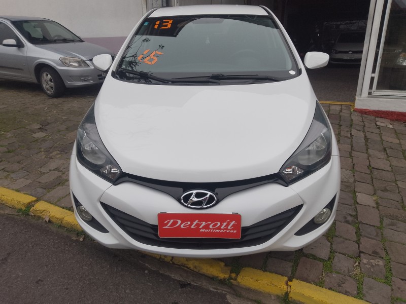 HB20 1.6 COMFORT STYLE 16V FLEX 4P MANUAL - 2013 - CAXIAS DO SUL