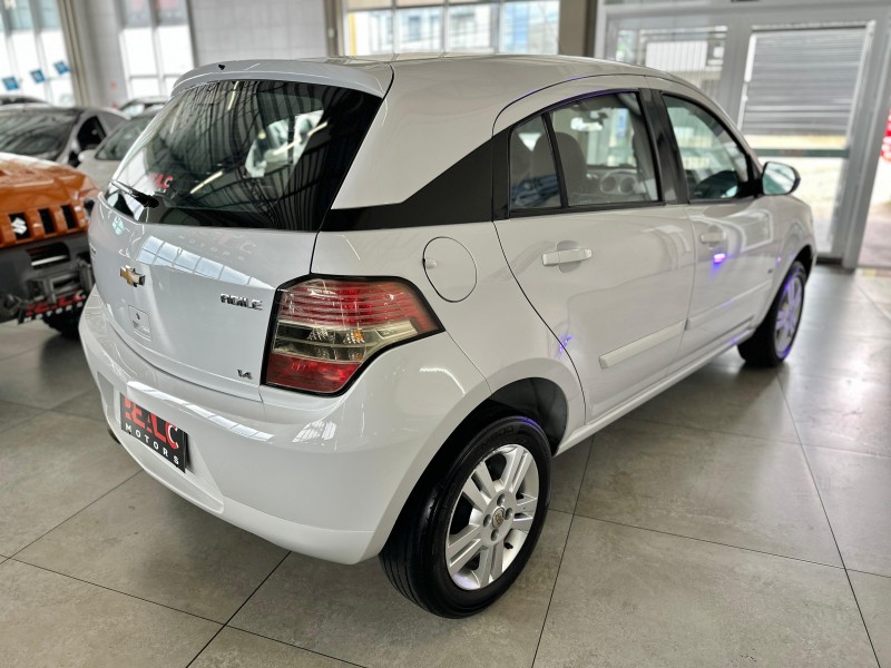 AGILE 1.4 MPFI LTZ 8V FLEX 4P MANUAL - 2010 - CAXIAS DO SUL