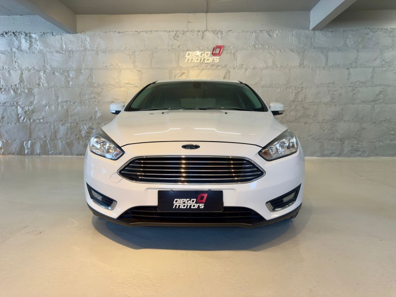 FOCUS 2.0 TITANIUM HATCH 16V FLEX 4P AUTOMÁTICO - 2016 - CAXIAS DO SUL