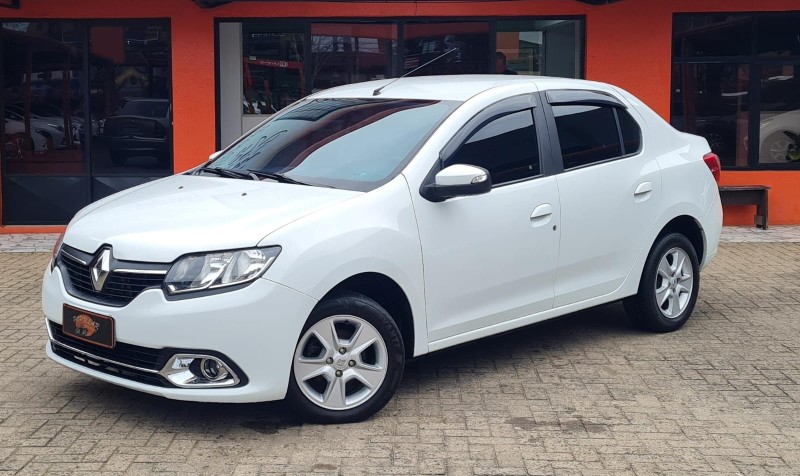 LOGAN 1.0 EXPRESSION 12V FLEX 4P MANUAL - 2018 - CANELA