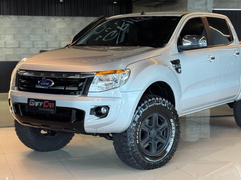 RANGER 3.2 XLT 4X4 CD 20V DIESEL 4P MANUAL - 2014 - DOIS IRMãOS