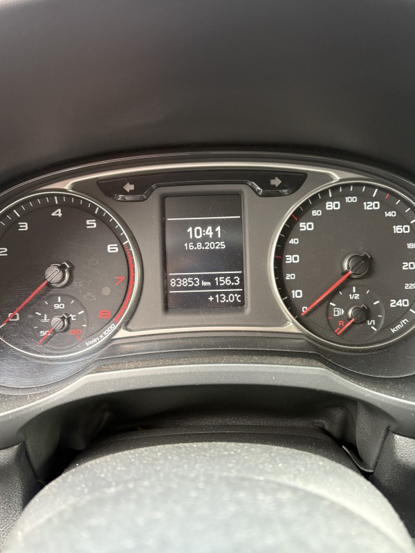 A1 1.4 TFSI ATTRACTION 16V 122CV GASOLINA 4P AUTOMÁTICO - 2011 - FARROUPILHA