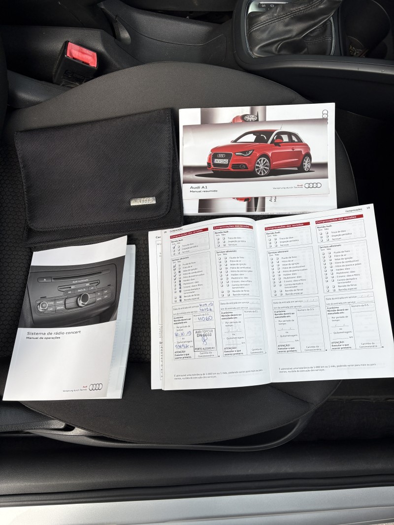 A1 1.4 TFSI ATTRACTION 16V 122CV GASOLINA 4P AUTOMÁTICO - 2011 - FARROUPILHA
