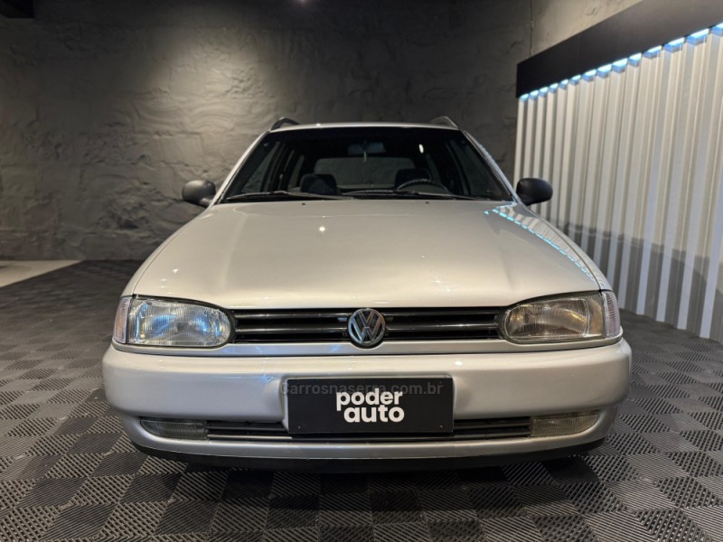 PARATI 1.8 MI CLUB 8V GASOLINA 2P MANUAL - 1998 - FARROUPILHA