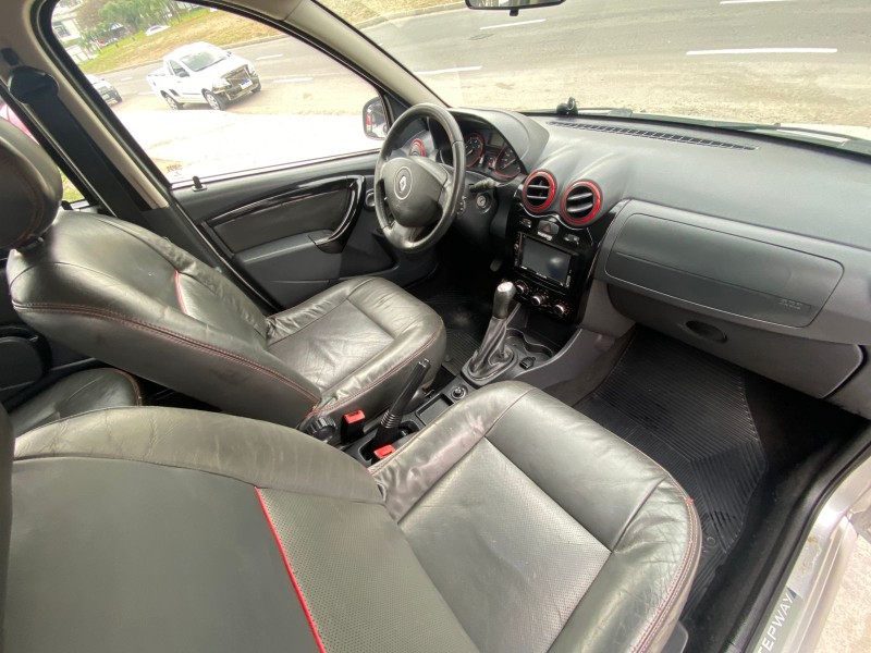 SANDERO 1.6 STEPWAY 8V FLEX 4P MANUAL - 2014 - CAXIAS DO SUL