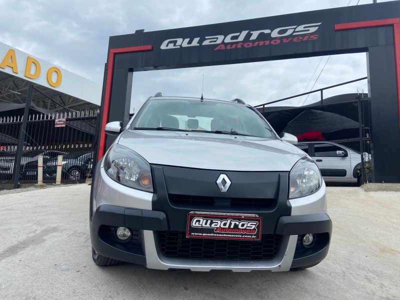 SANDERO 1.6 STEPWAY 8V FLEX 4P MANUAL - 2014 - CAXIAS DO SUL