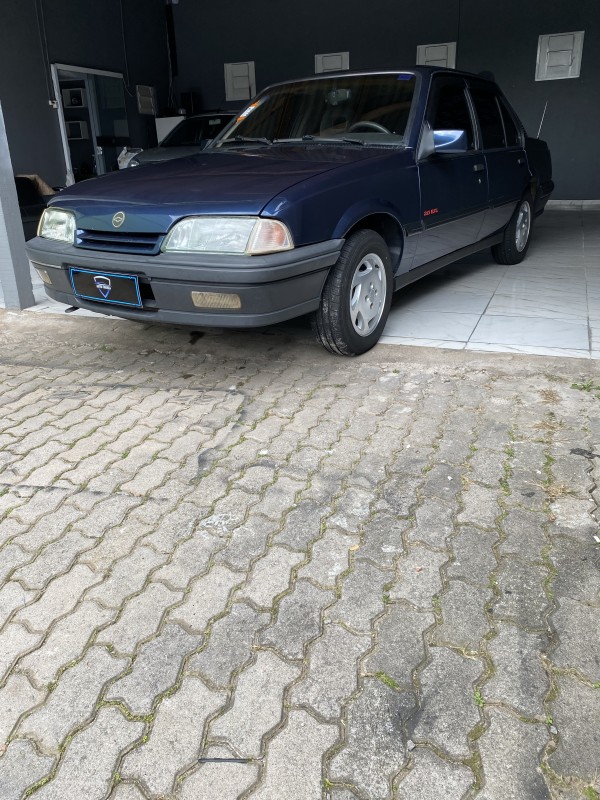 MONZA 2.0 EFI GLS 8V GASOLINA 4P MANUAL - 1995 - CAXIAS DO SUL