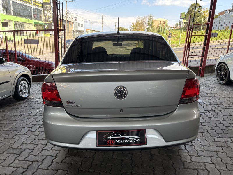 VOYAGE 1.0 MI 8V FLEX 4P MANUAL - 2011 - CAXIAS DO SUL