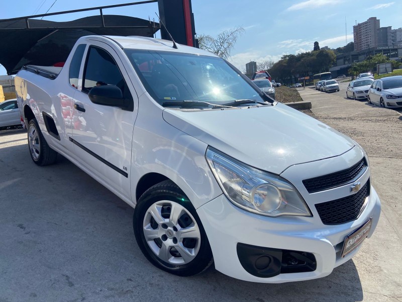 montana 1.4 mpfi ls cs 8v flex 2p manual 2012 caxias do sul