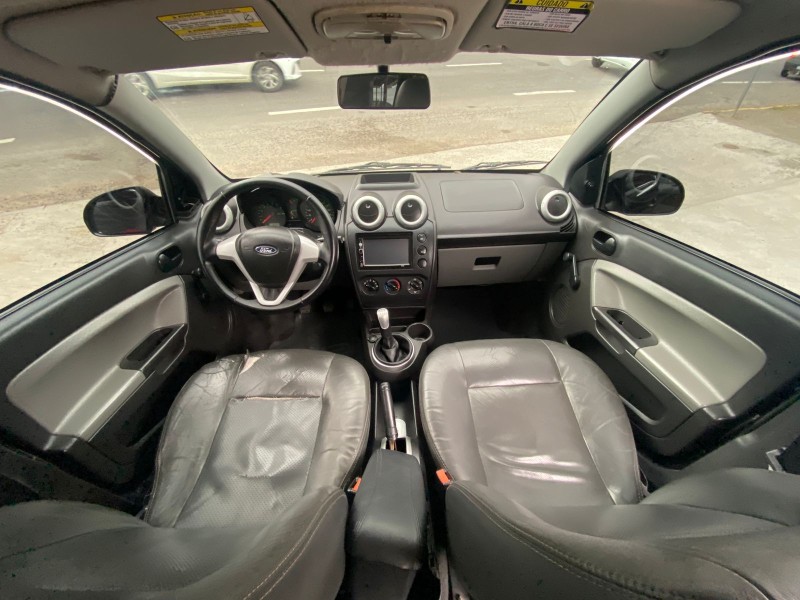 FIESTA 1.0 MPI CLASS 8V FLEX 4P MANUAL - 2008 - CAXIAS DO SUL