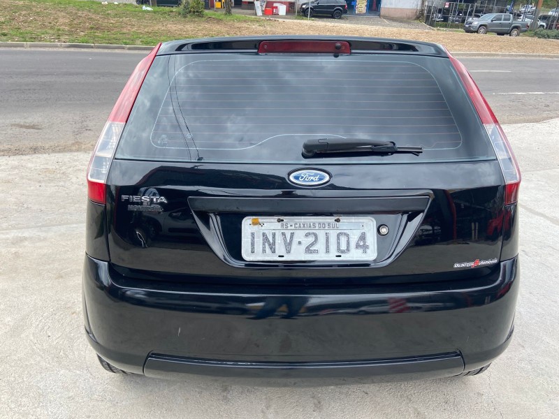 FIESTA 1.0 MPI CLASS 8V FLEX 4P MANUAL - 2008 - CAXIAS DO SUL