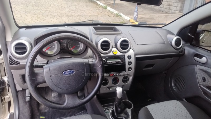FIESTA 1.6 MPI CLASS HATCH 8V FLEX 4P MANUAL - 2011 - BENTO GONçALVES