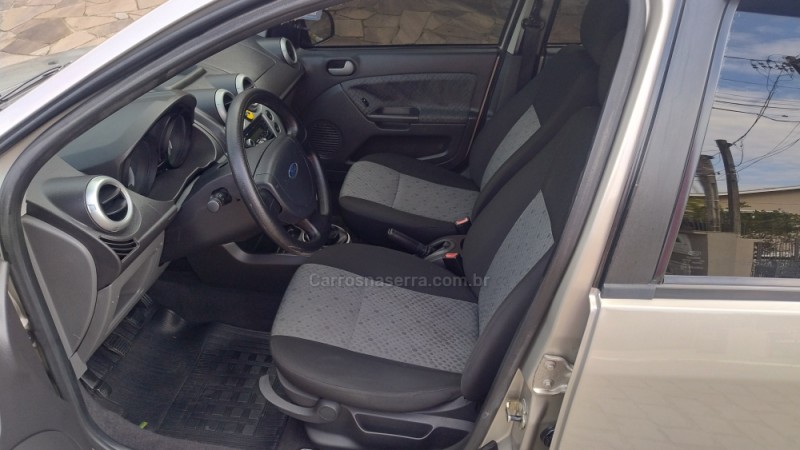 FIESTA 1.6 MPI CLASS HATCH 8V FLEX 4P MANUAL - 2011 - BENTO GONçALVES