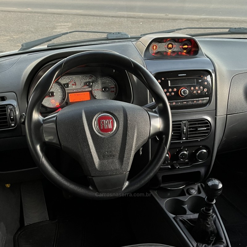 PALIO 1.8 MPI ADVENTURE WEEKEND 16V FLEX 4P MANUAL - 2013 - VACARIA