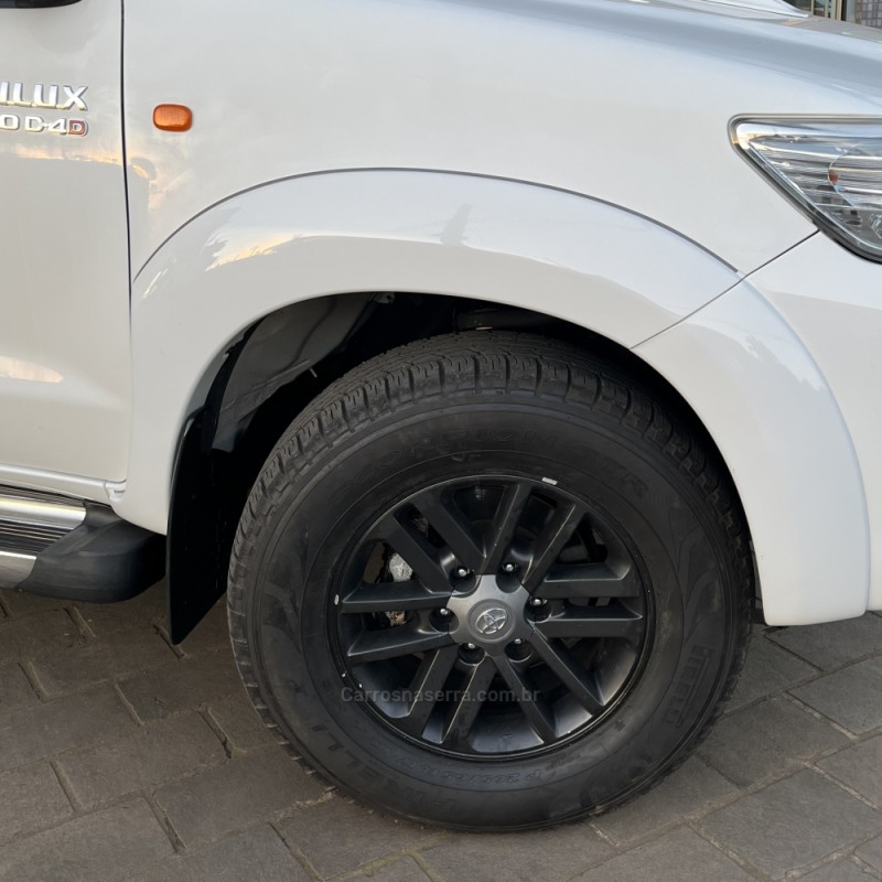 HILUX 3.0 SR 4X4 CD 16V TURBO INTERCOOLER DIESEL 4P MANUAL - 2012 - VACARIA