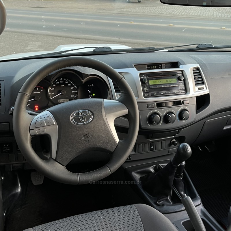 HILUX 3.0 SR 4X4 CD 16V TURBO INTERCOOLER DIESEL 4P MANUAL - 2012 - VACARIA