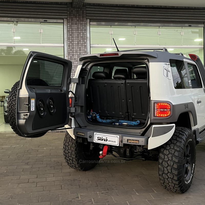 T4 3.2 TDI 4X4 20V TURBO INTERCOOLER DIESEL 2P MANUAL - 2015 - VACARIA