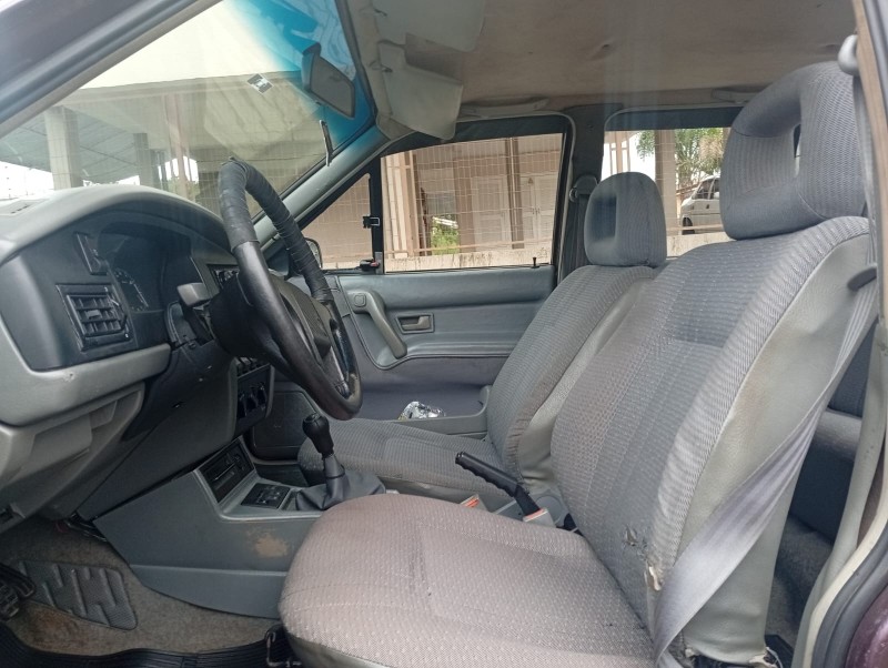 SANTANA 1.8 CL 8V GASOLINA 4P MANUAL - 1994 - FARROUPILHA