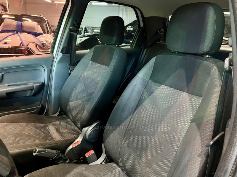 PALIO 1.0 MPI FIRE 8V FLEX 4P MANUAL - 2017 - ESTâNCIA VELHA