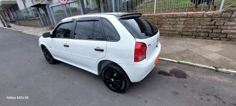 GOL 1.0 MI 8V FLEX 4P MANUAL - 2013 - FARROUPILHA