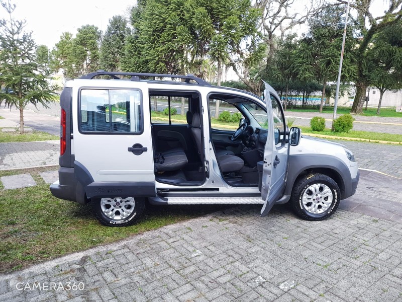 DOBLÓ 1.8 MPI ADVENTURE 16V FLEX 4P MANUAL - 2011 - FARROUPILHA