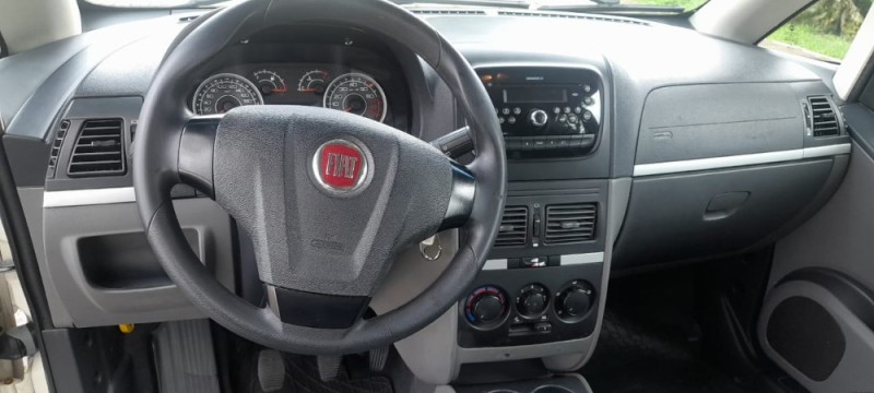IDEA 1.6 MPI ESSENCE 16V FLEX 4P MANUAL - 2013 - FARROUPILHA