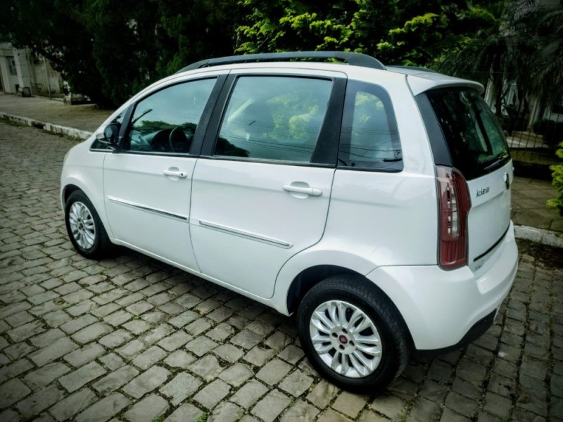 IDEA 1.6 MPI ESSENCE 16V FLEX 4P MANUAL - 2013 - FARROUPILHA