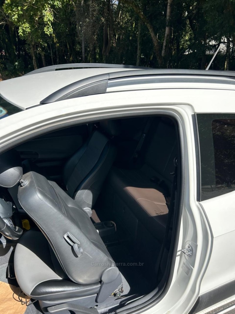 SAVEIRO 1.6 CROSS CD 16V FLEX 2P MANUAL - 2016 - NOVA PETRóPOLIS