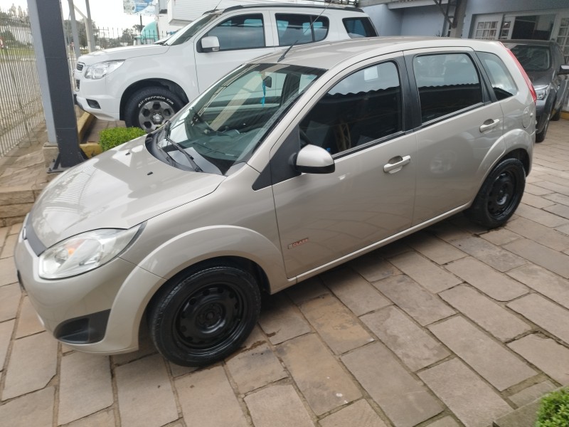 FIESTA 1.6 MPI CLASS HATCH 8V FLEX 4P MANUAL - 2012 - VERANóPOLIS