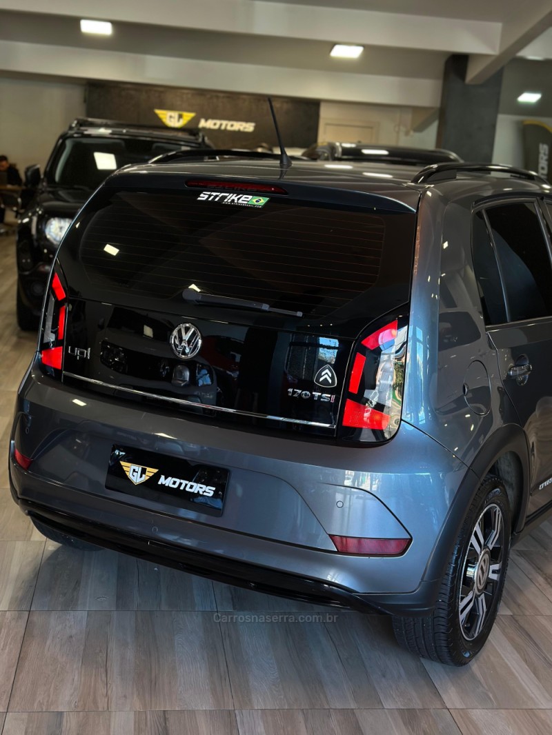 UP 1.0 TSI CROSS 12V FLEX 4P MANUAL - 2019 - CAXIAS DO SUL