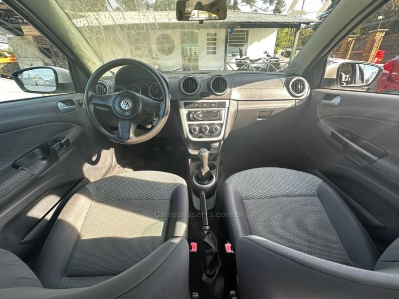 GOL 1.6 MI 8V FLEX 4P MANUAL G.V - 2013 - CANELA