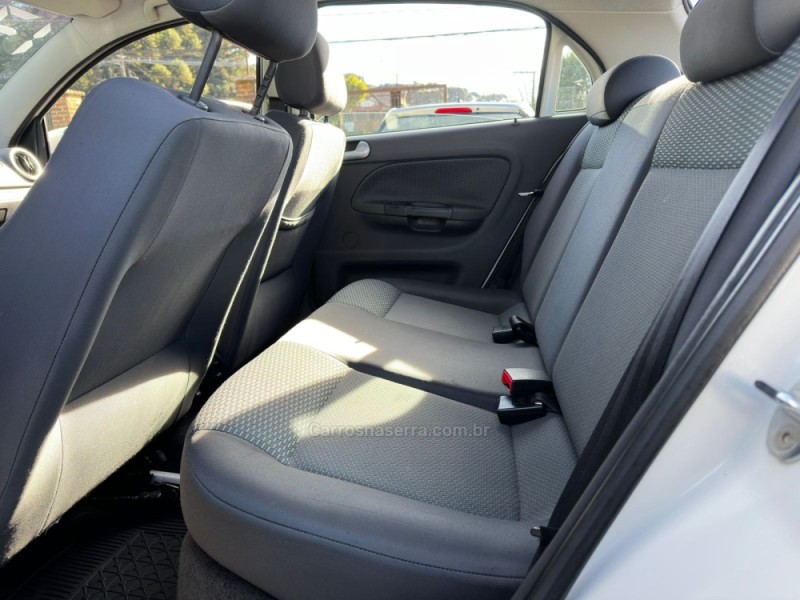 GOL 1.6 MI 8V FLEX 4P MANUAL G.V - 2013 - CANELA