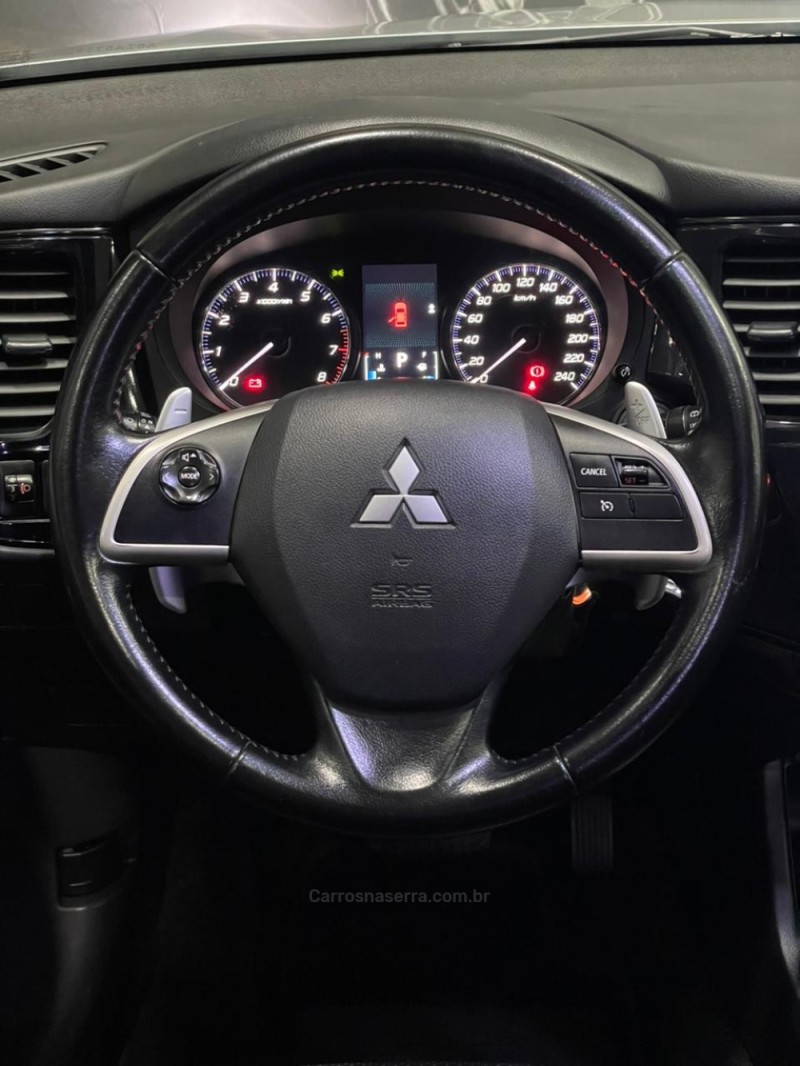 OUTLANDER 2.0 16V GASOLINA 4P AUTOMÁTICO - 2014 - CAXIAS DO SUL