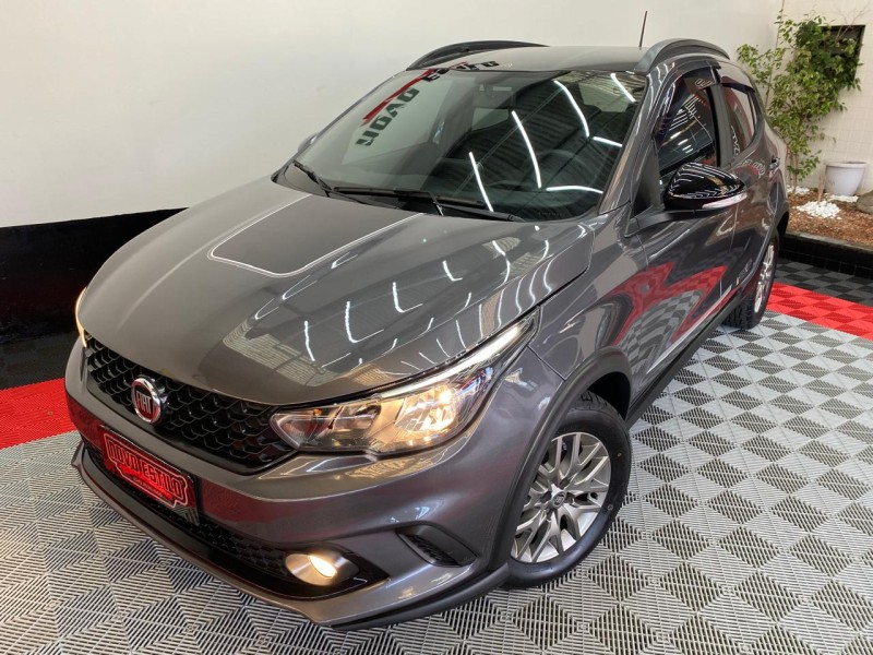 ARGO 1.3 FIREFLY TREKKING FLEX 4P MANUAL - 2020 - CAXIAS DO SUL
