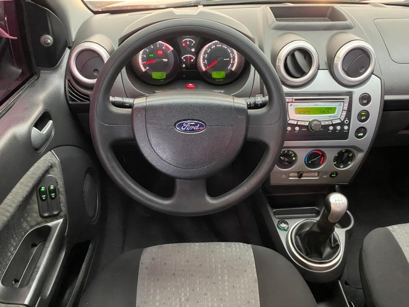 FIESTA 1.6 MPI CLASS SEDAN 8V FLEX 4P MANUAL - 2011 - CAXIAS DO SUL