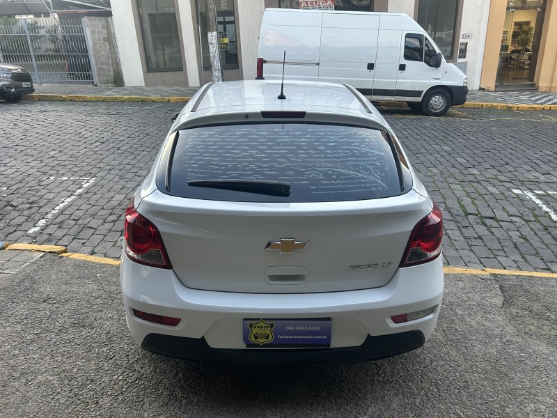CRUZE 1.8 LT SPORT6 16V FLEX 4P AUTOMÁTICO - 2016 - GARIBALDI