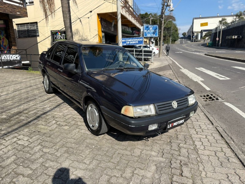 SANTANA 1.8 CLI 8V GASOLINA 4P MANUAL - 1995 - CAXIAS DO SUL