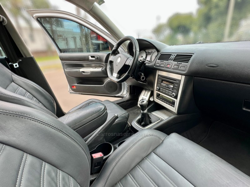 GOLF 1.6 MI SPORTLINE LIMITED EDITION 8V FLEX 4P MANUAL - 2013 - NOVO HAMBURGO